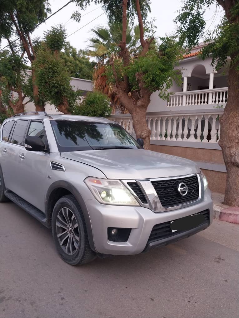 Nissan للبيع