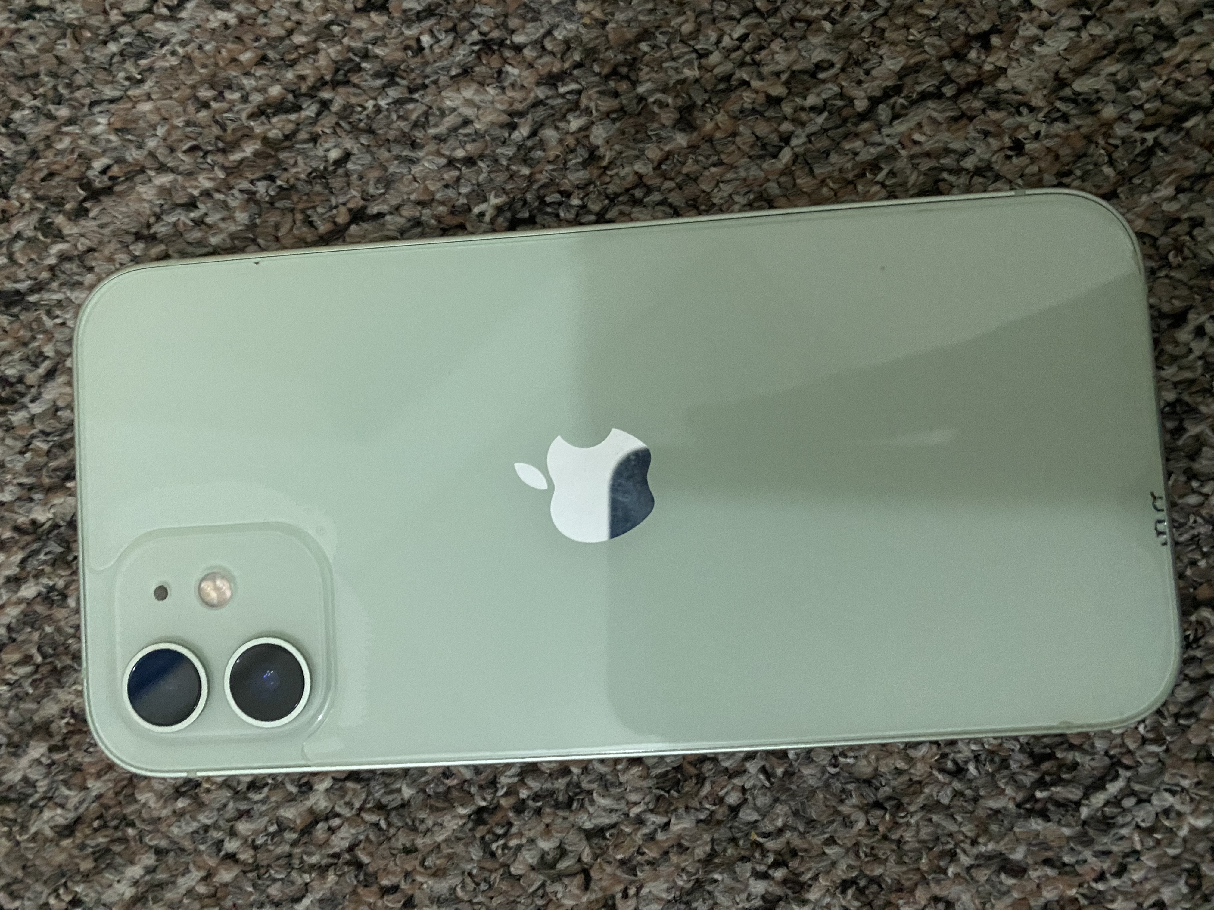Iphone 12 - صورة 3