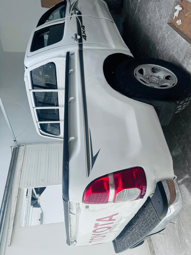 Hilux للبيع - صورة 3