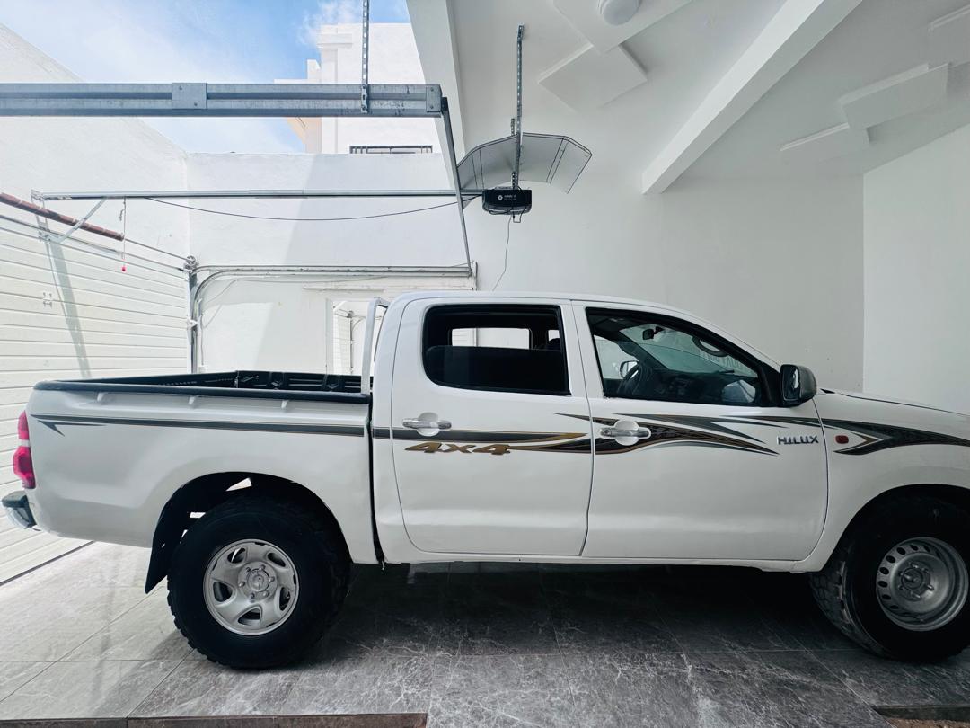 Hilux للبيع - صورة 2